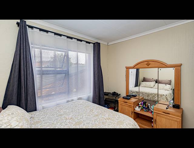 2 BEDROOM APARTMENT TO LET IN FAIRLAND
